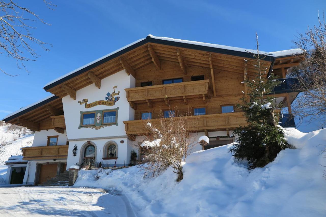 Haus Enzian Apartamento Sankt Johann im Pongau Exterior foto