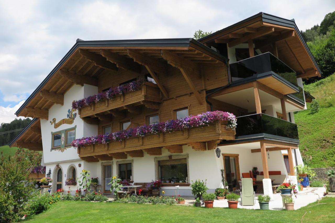 Haus Enzian Apartamento Sankt Johann im Pongau Exterior foto